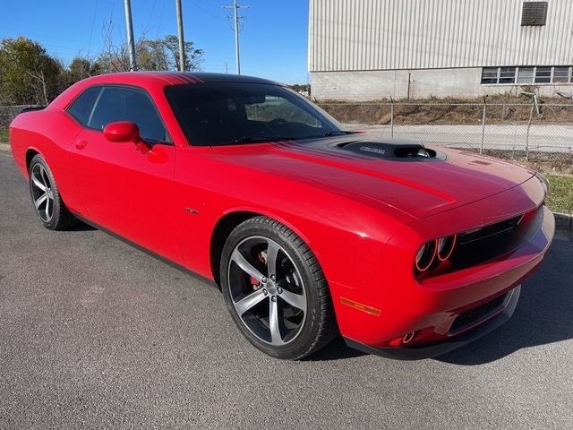 2015 Dodge Challenger R/T Shaker