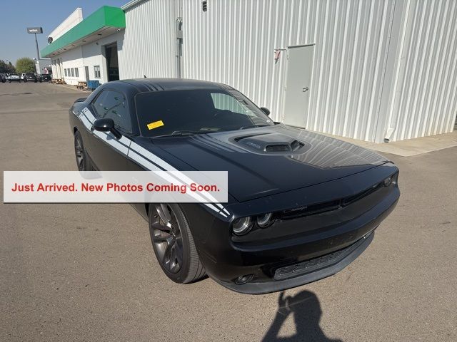 2015 Dodge Challenger R/T Shaker