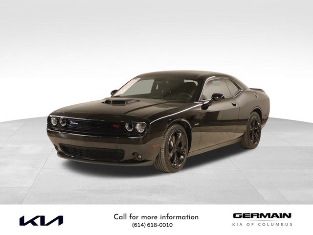 2015 Dodge Challenger R/T Shaker