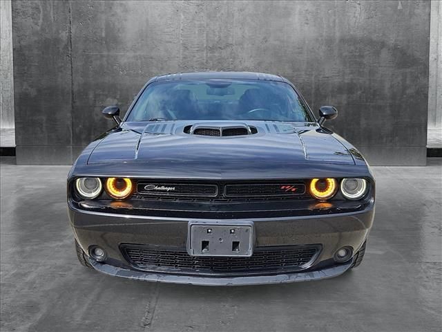 2015 Dodge Challenger R/T Shaker