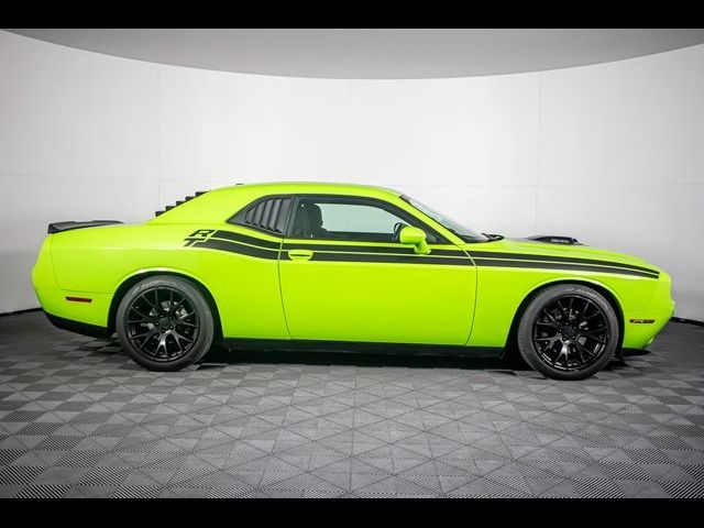 2015 Dodge Challenger R/T Shaker