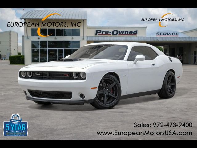 2015 Dodge Challenger R/T Shaker