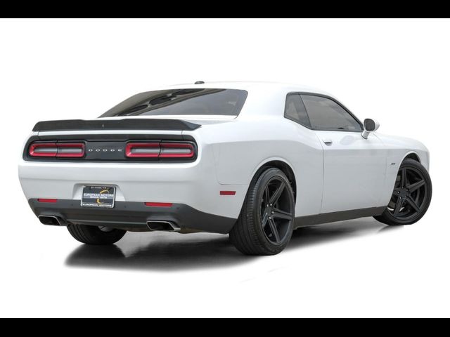 2015 Dodge Challenger R/T Shaker