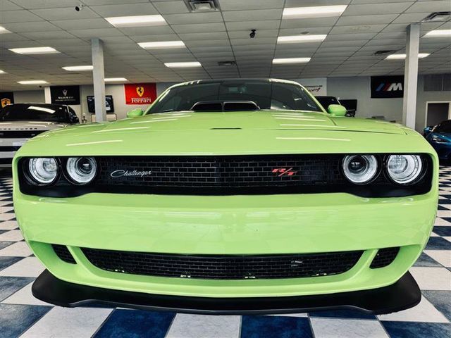 2015 Dodge Challenger R/T Shaker