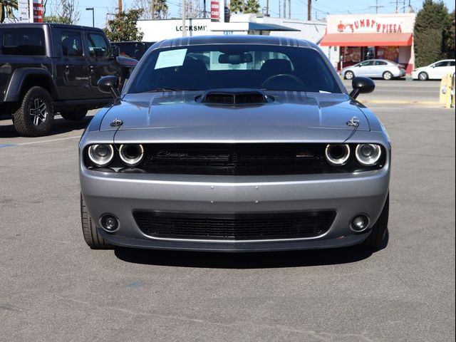 2015 Dodge Challenger R/T Shaker