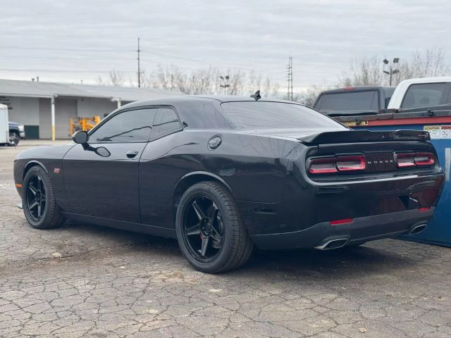 2015 Dodge Challenger SRT 392