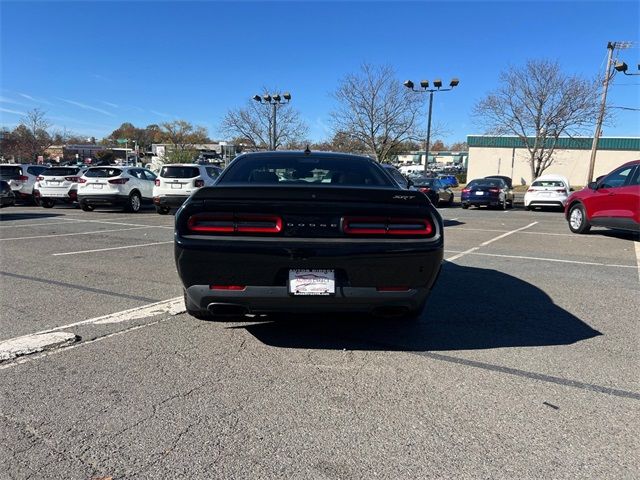 2015 Dodge Challenger SRT Hellcat