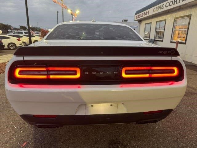 2015 Dodge Challenger SRT Hellcat