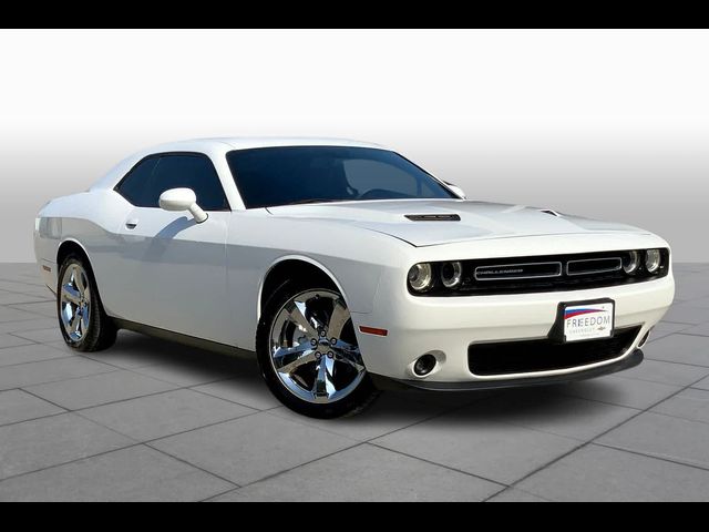 2015 Dodge Challenger SXT