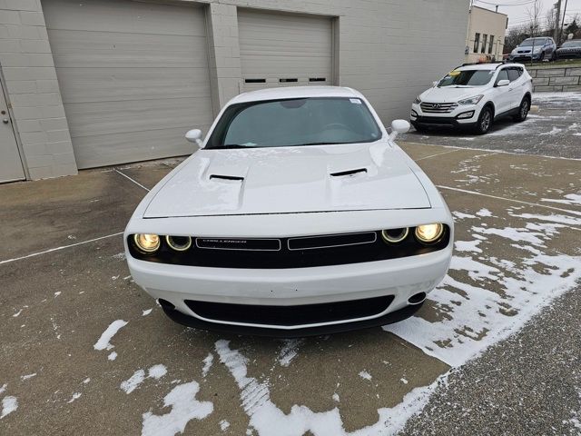 2015 Dodge Challenger SXT