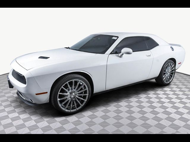 2015 Dodge Challenger SXT