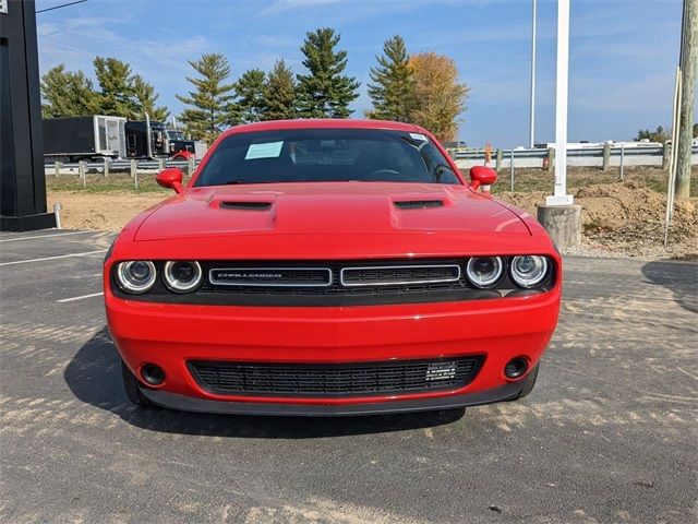 2015 Dodge Challenger SXT