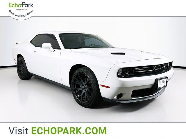 2015 Dodge Challenger SXT