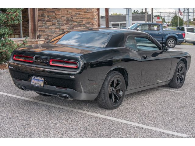 2015 Dodge Challenger SXT