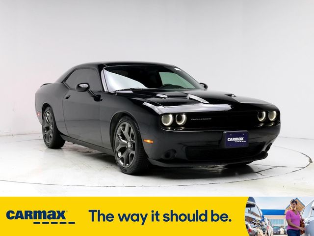 2015 Dodge Challenger SXT