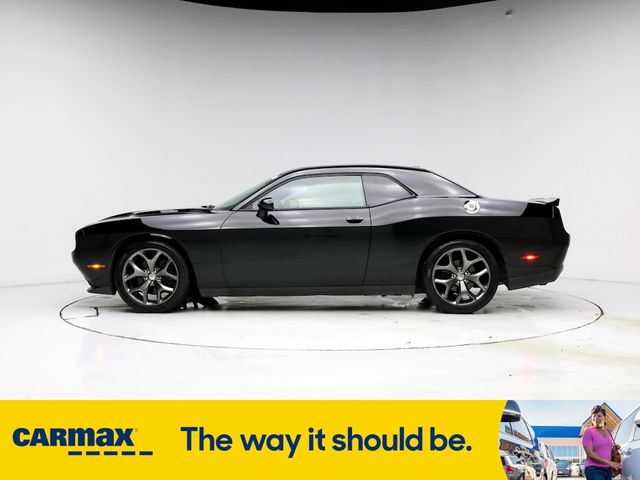 2015 Dodge Challenger SXT