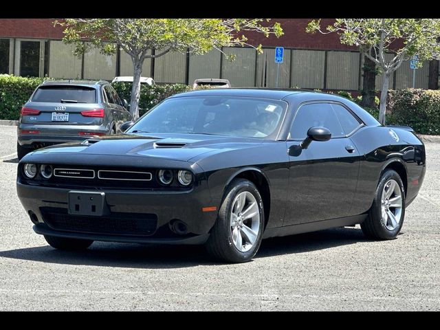 2015 Dodge Challenger SXT