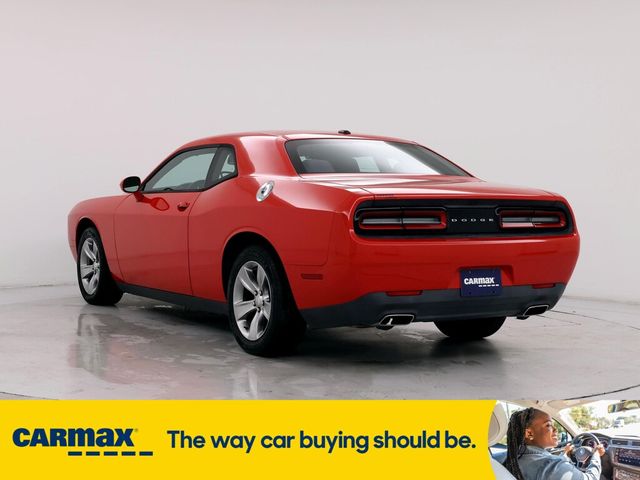 2015 Dodge Challenger SXT