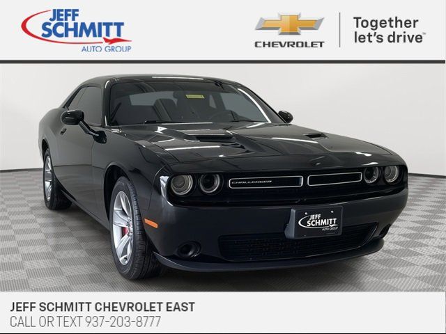 2015 Dodge Challenger SXT