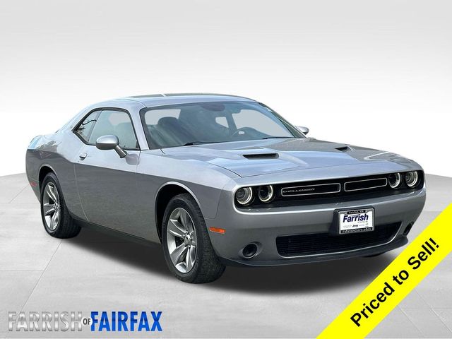 2015 Dodge Challenger SXT