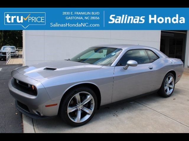 2015 Dodge Challenger SXT