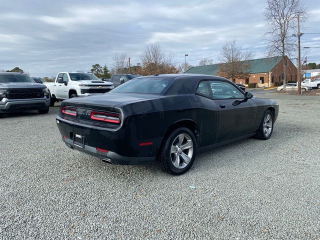 2015 Dodge Challenger SXT