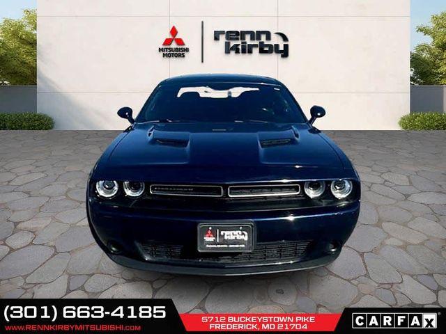 2015 Dodge Challenger SXT