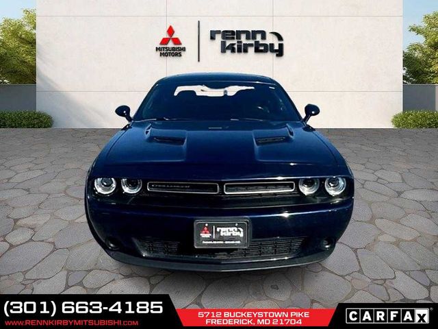 2015 Dodge Challenger SXT