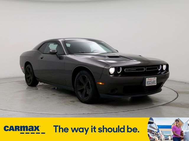 2015 Dodge Challenger SXT