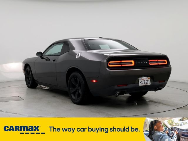 2015 Dodge Challenger SXT