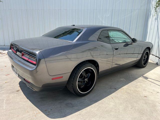 2015 Dodge Challenger SXT