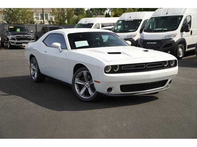 2015 Dodge Challenger SXT