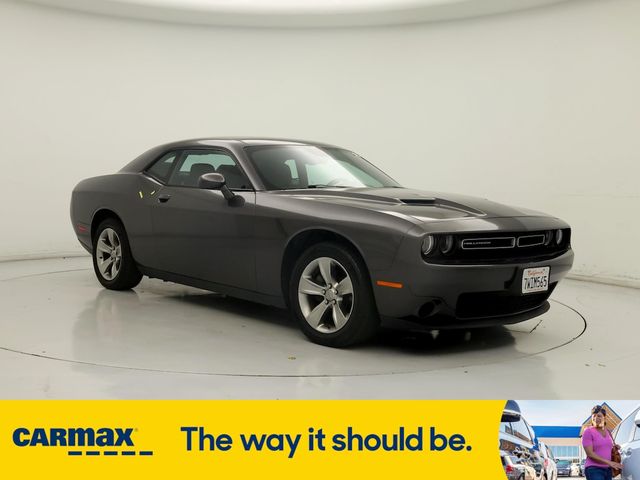 2015 Dodge Challenger SXT