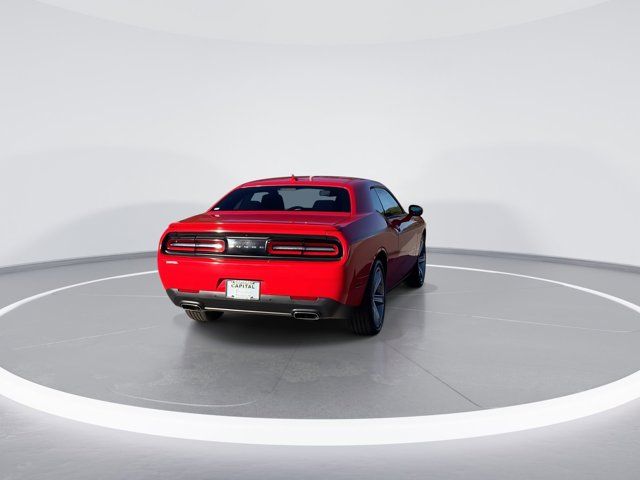 2015 Dodge Challenger SXT