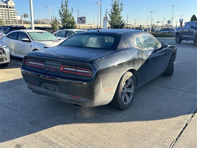 2015 Dodge Challenger SXT