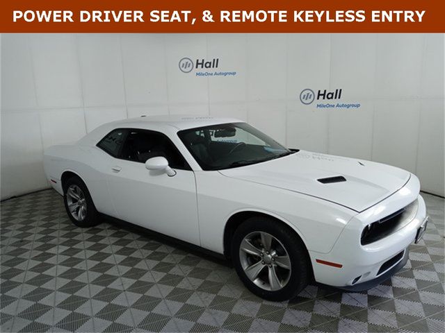 2015 Dodge Challenger SXT