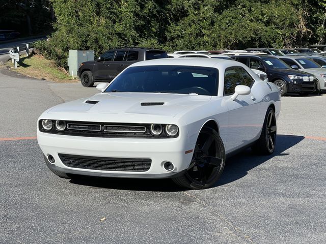 2015 Dodge Challenger SXT