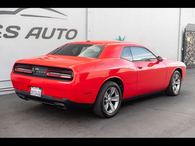 2015 Dodge Challenger SXT