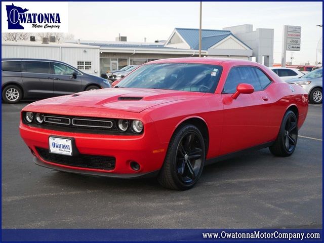 2015 Dodge Challenger SXT