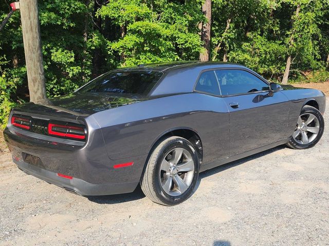 2015 Dodge Challenger SXT