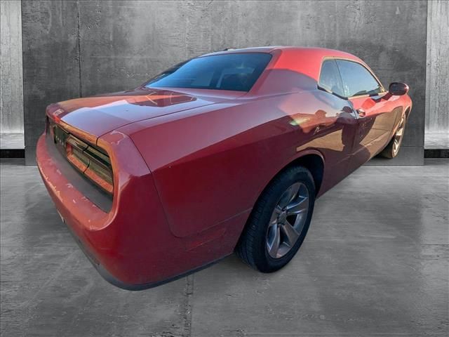 2015 Dodge Challenger SXT