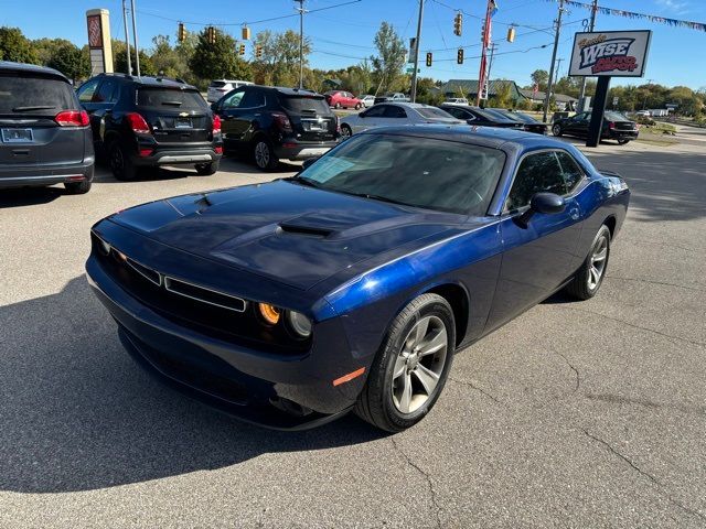 2015 Dodge Challenger SXT