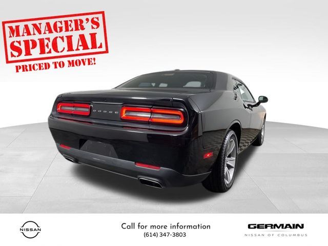 2015 Dodge Challenger SXT