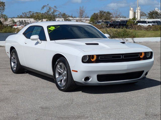 2015 Dodge Challenger SXT