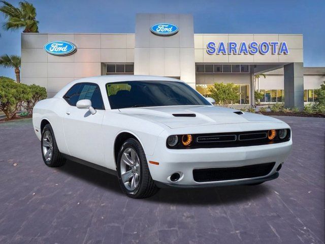 2015 Dodge Challenger SXT