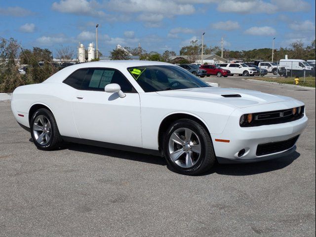 2015 Dodge Challenger SXT