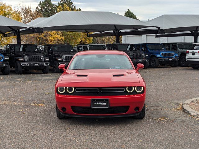 2015 Dodge Challenger SXT