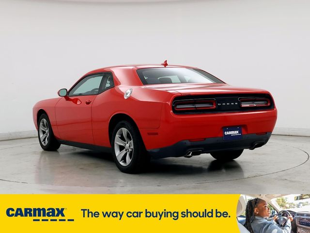 2015 Dodge Challenger SXT