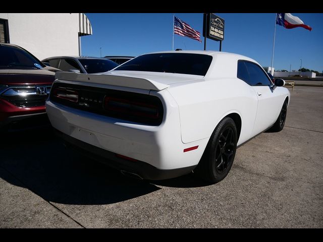 2015 Dodge Challenger SXT