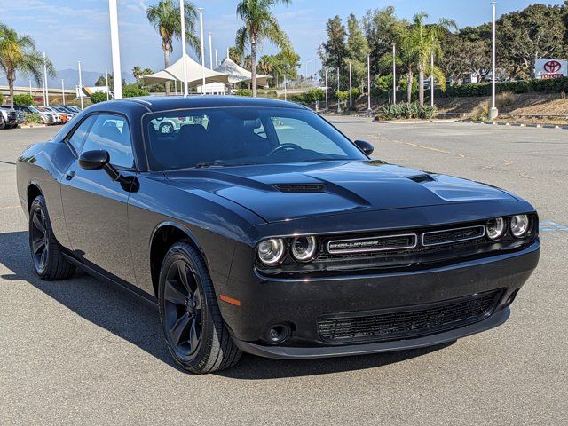 2015 Dodge Challenger SXT